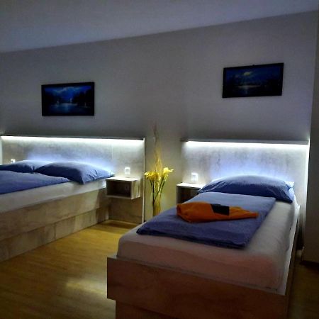 Villa Nikolina 메덜린 외부 사진
