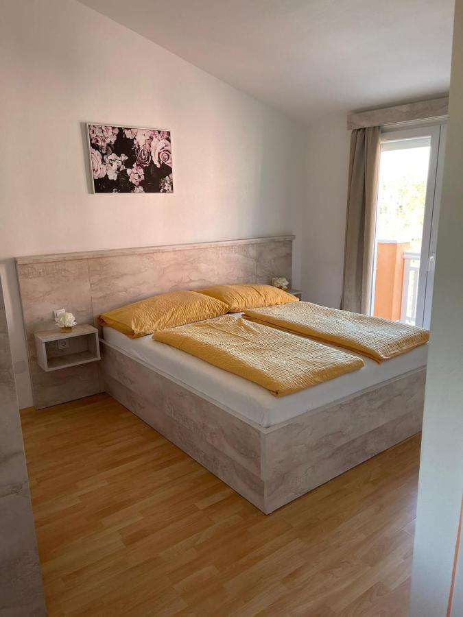 Villa Nikolina 메덜린 외부 사진