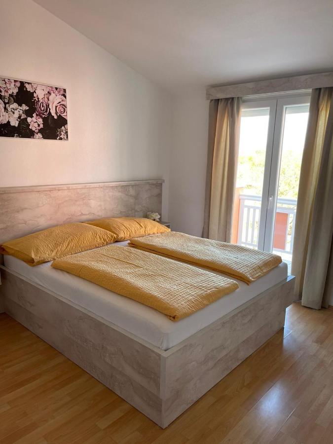 Villa Nikolina 메덜린 외부 사진